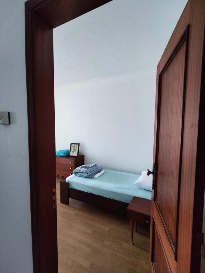 Casa Sossegada Na Batalha Villa Luaran gambar